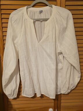 Old Navy White Split-Neck Peasant Blouse